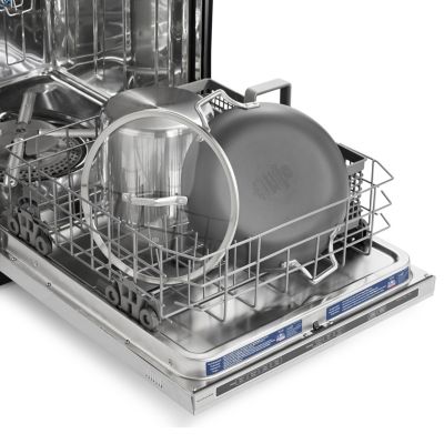 Calphalon Signature Nonstick 12" Everyday Pan