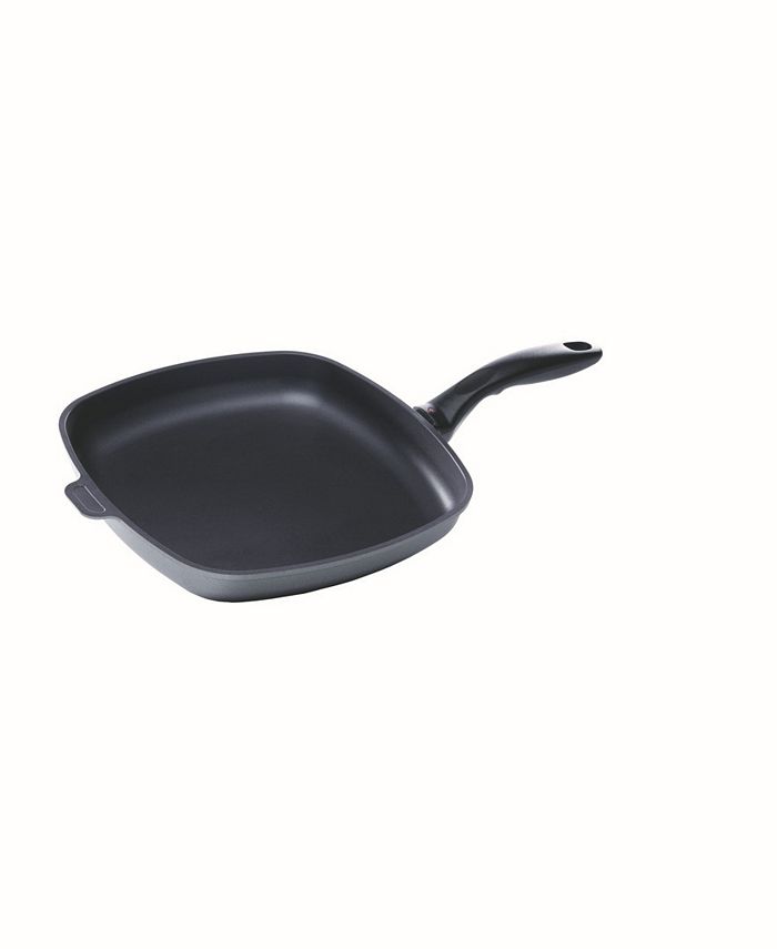 Swiss Diamond HD Square Fry Pan 11" x 11" , 2.5 QT Macy's