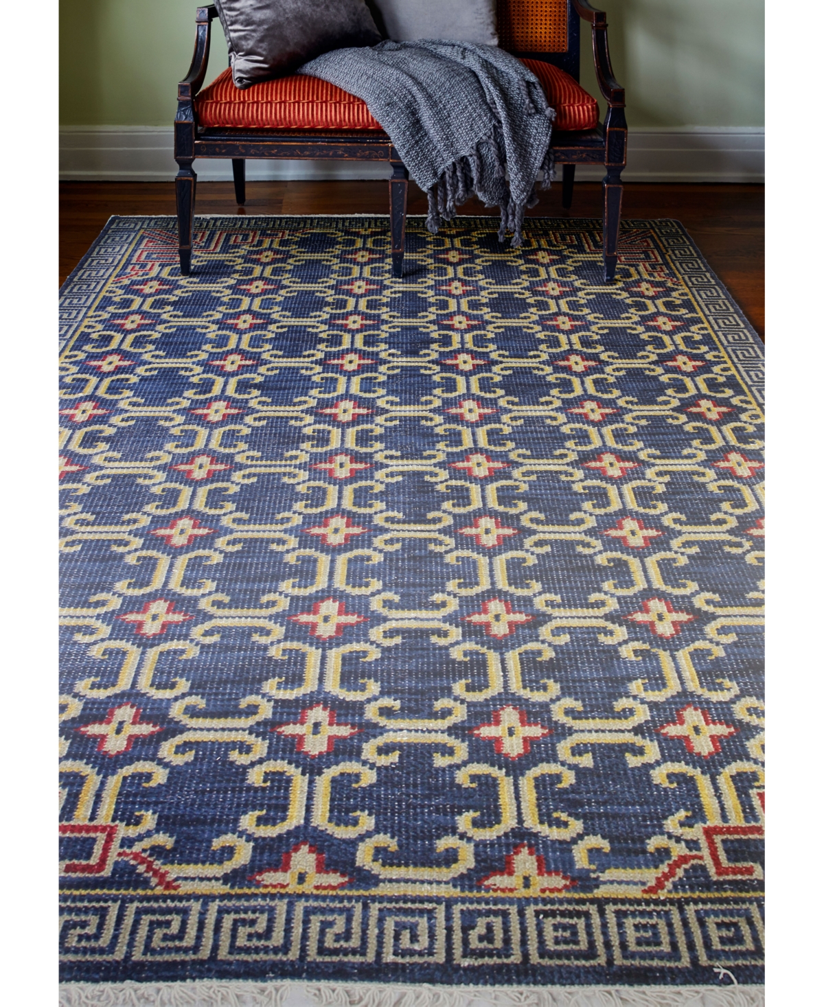 Bashian Carah Crh-106 Navy 7'6" x 9'6" Area Rug
