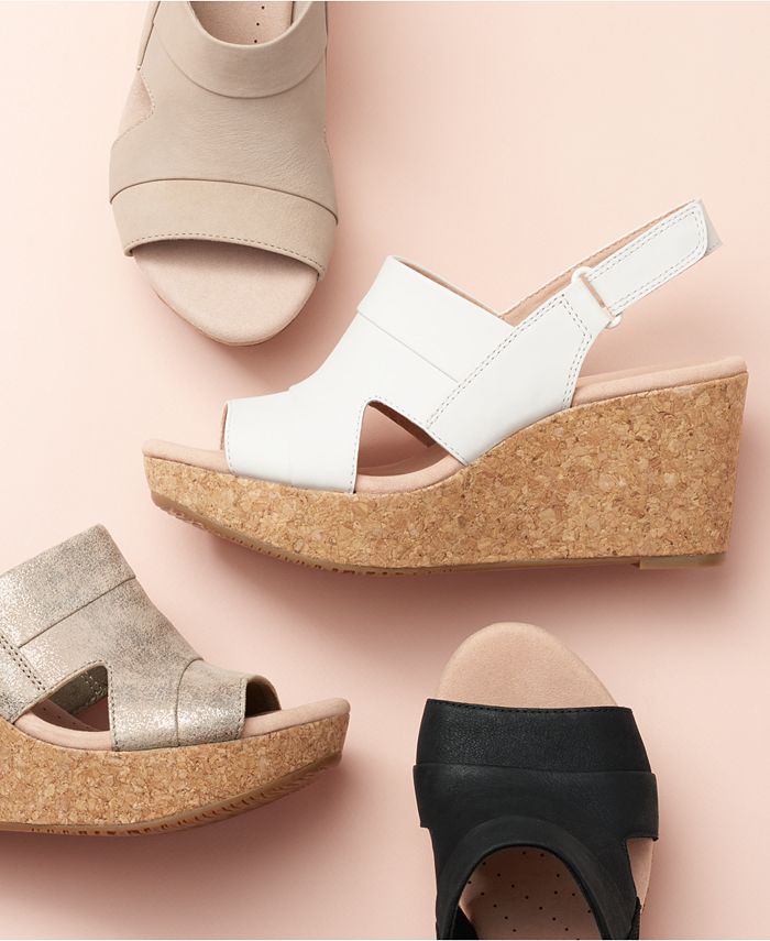 clarks annadel pearl wedge