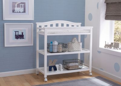 baby changing table on wheels