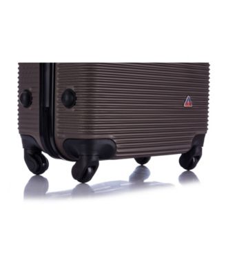 Royal 32" Lightweight Hardside Spinner Luggage