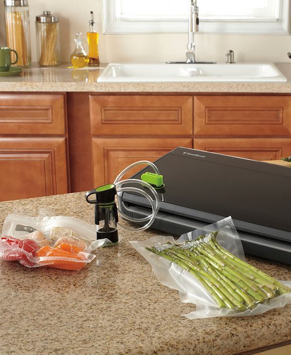 FoodSaver 8" x 20 Vacuum Seal Roll with BPAFree Multilayer Construction for Food Preservation