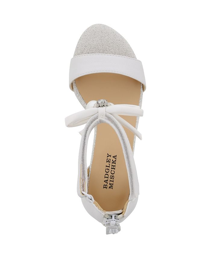 badgley mischka pernia