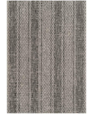 Safavieh Courtyard Light Gray and Black 4' x 5'7