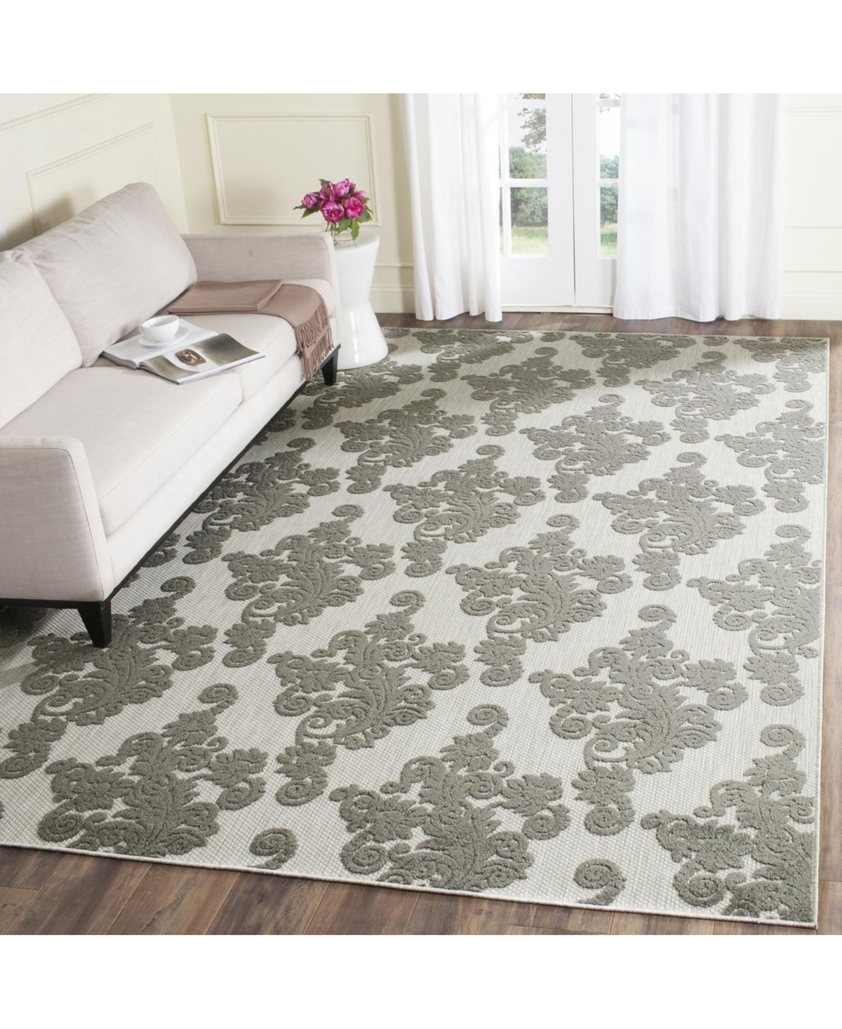 Safavieh Cottage COT909and Gray Outdoor Area Rug - Cream