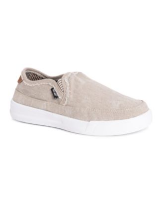 Muk Luks