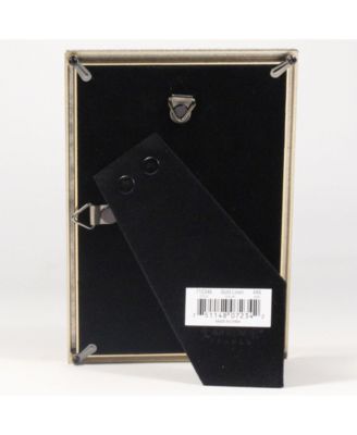 Gold Metal Picture Frame with Linen Pattern - 4" x 6"