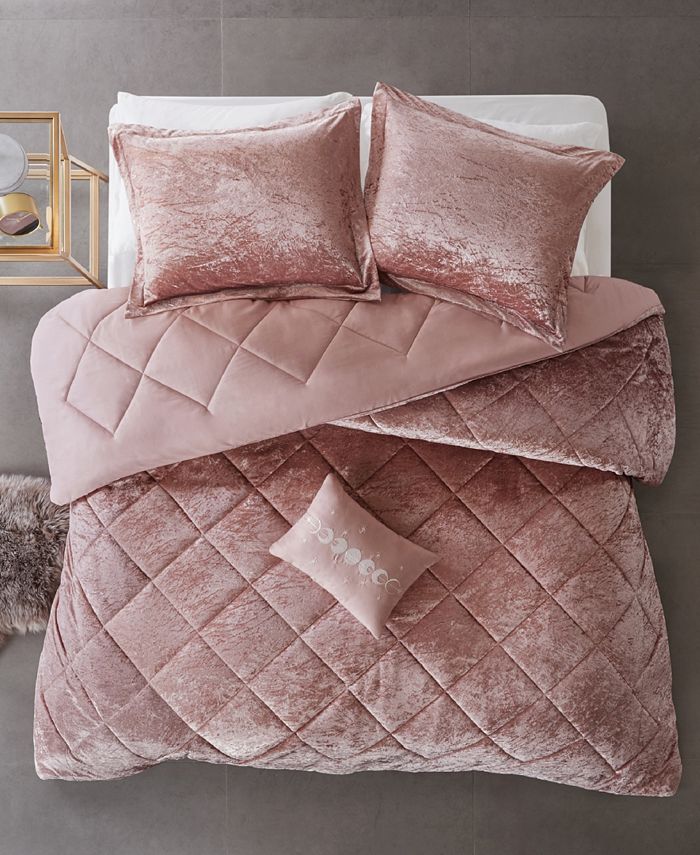 Intelligent Design - Felicia 4-Pc. Velvet Comforter Sets