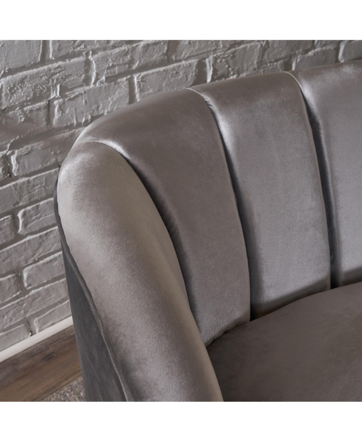 Amaia Sofa