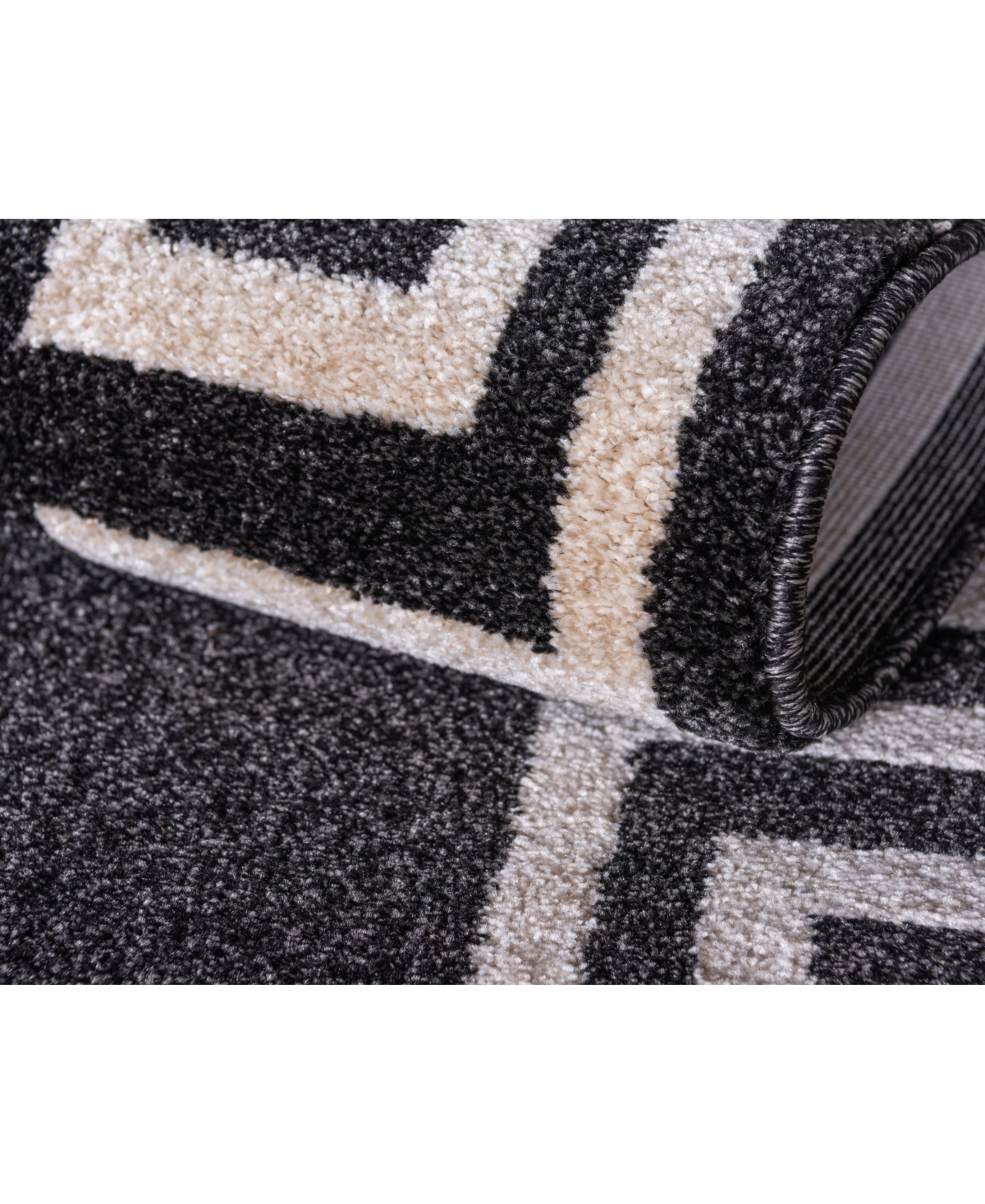 Bayshore Home Anzu Anz2 10' Area Rug