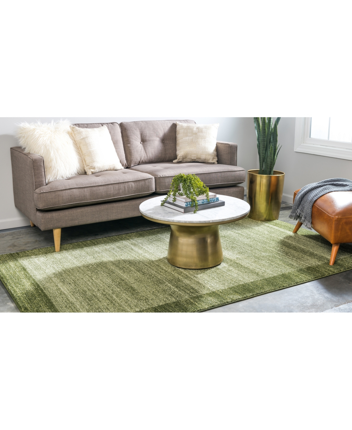 Bayshore Home Lyon Lyo4 7' x 10' Area Rug