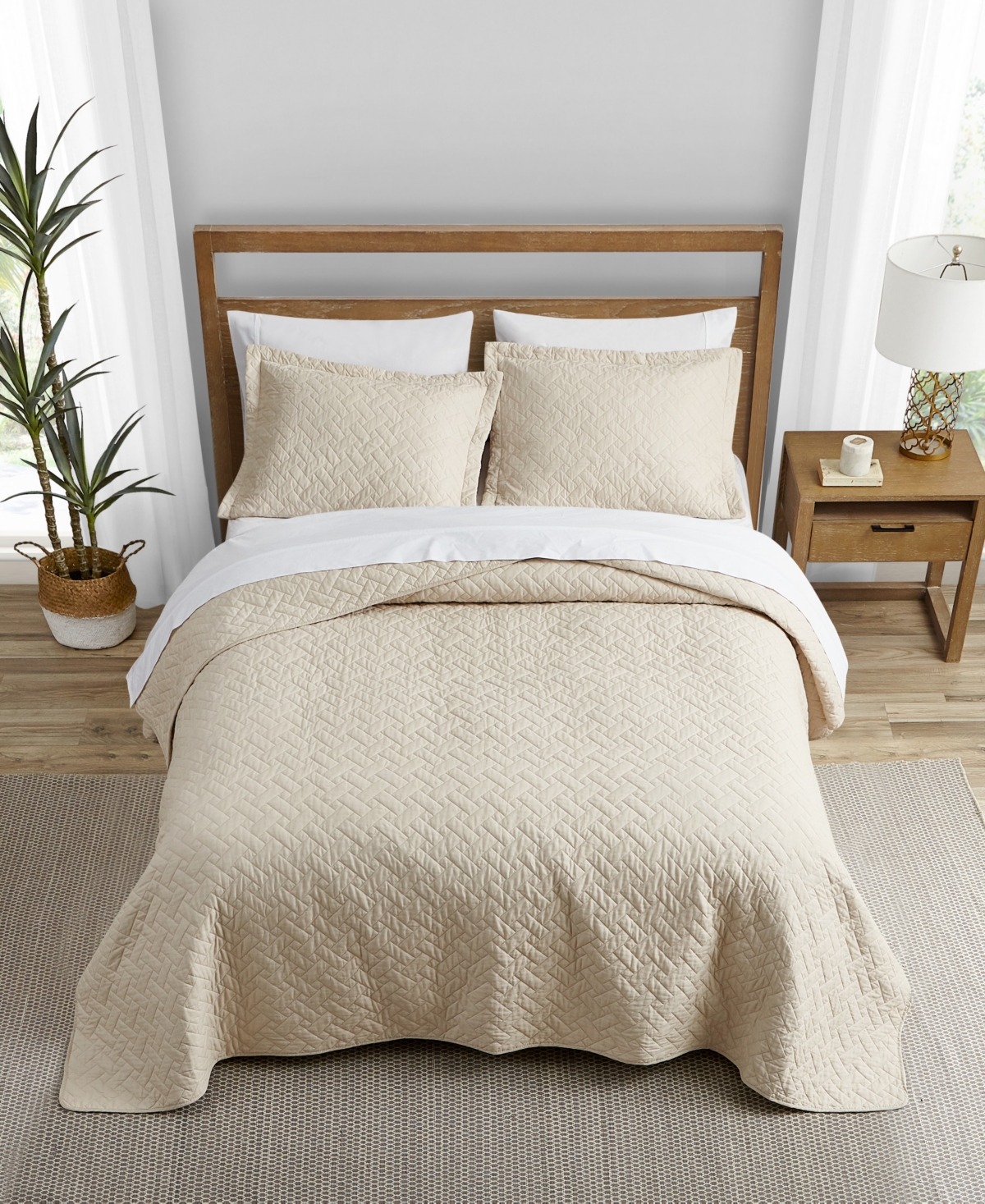 Shop Tommy Bahama Home Tommy Bahama Solid White Reversible 3-piece Full/queen Quilt Set In Beige