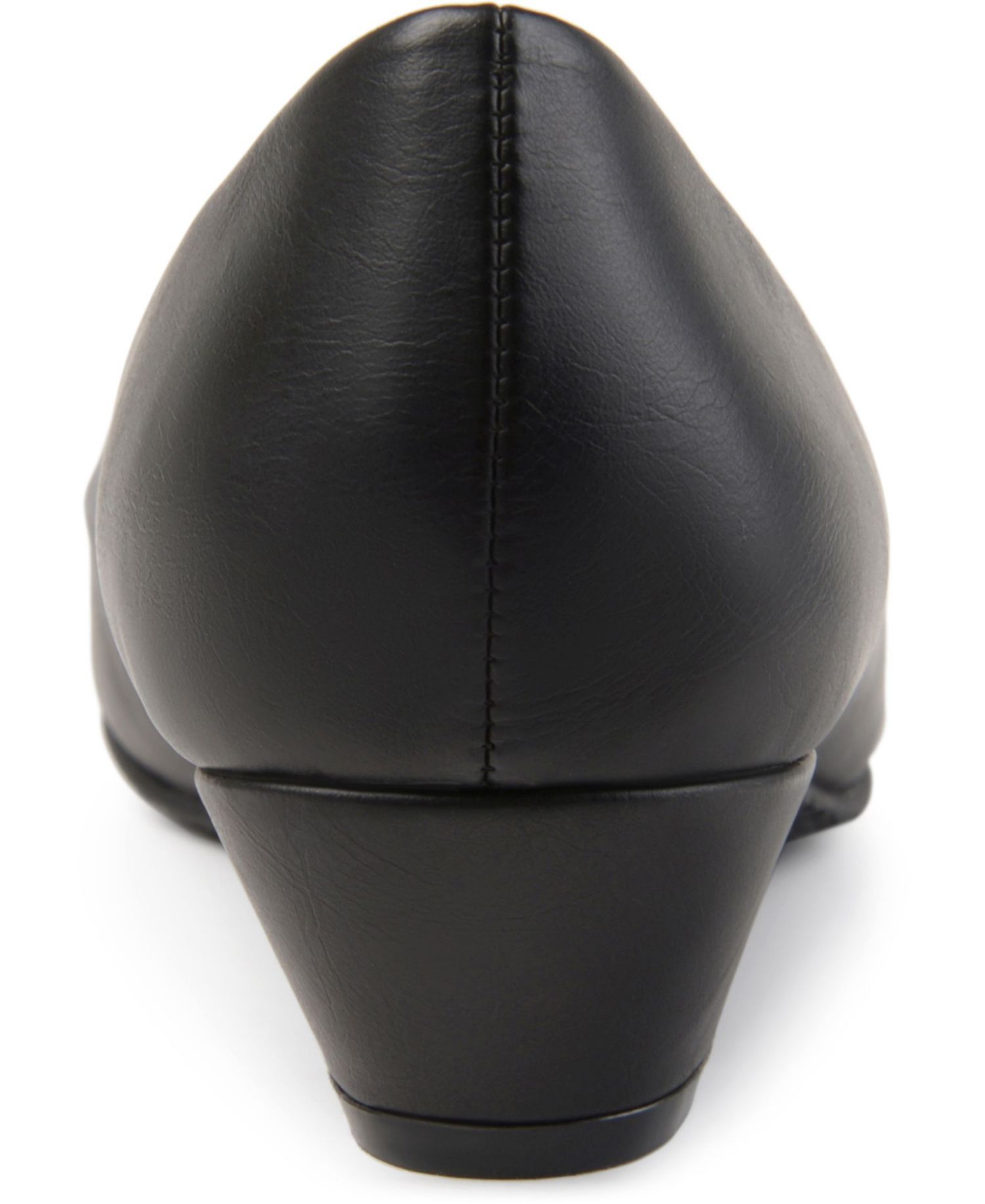 Women's Saar Round Toe Kitten Heel Pumps