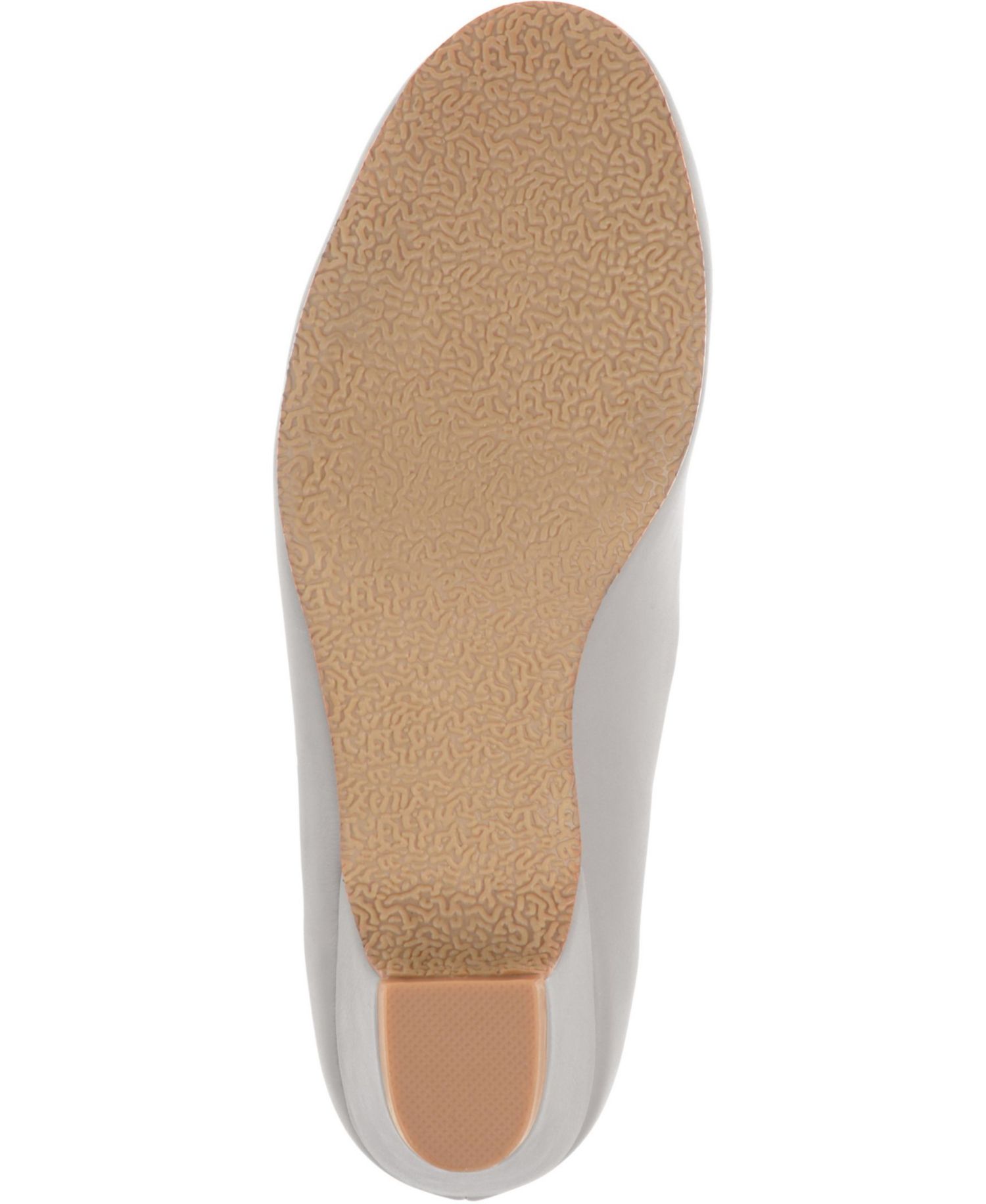 Women's Saar Round Toe Kitten Heel Pumps
