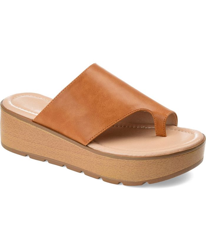 Journee collection outlet arabel wedge sandal