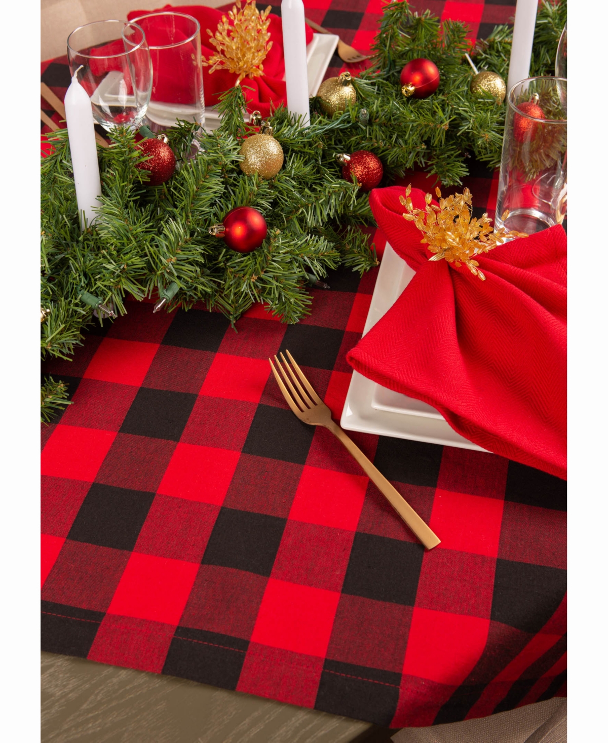 Design Imports Buffalo Check Table Topper 40" X 40" In Red