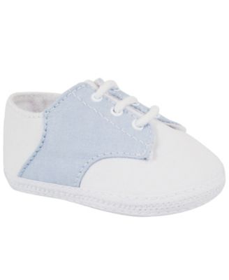 baby deer white shoes