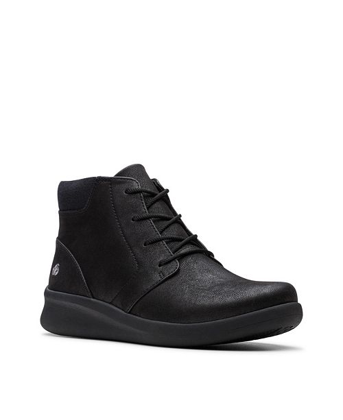 clarks cloudsteppers lace up