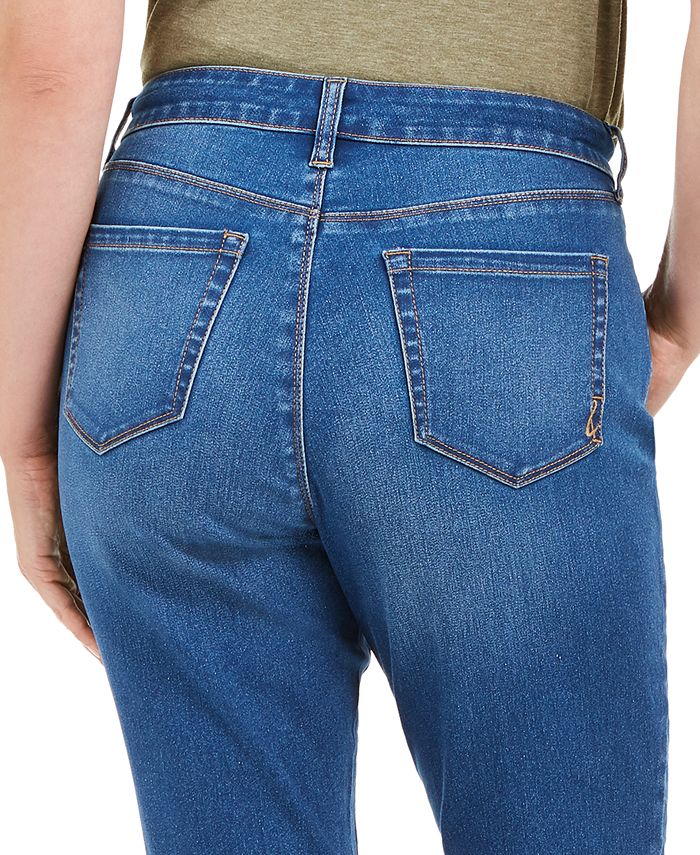 best jeans for short curvy body