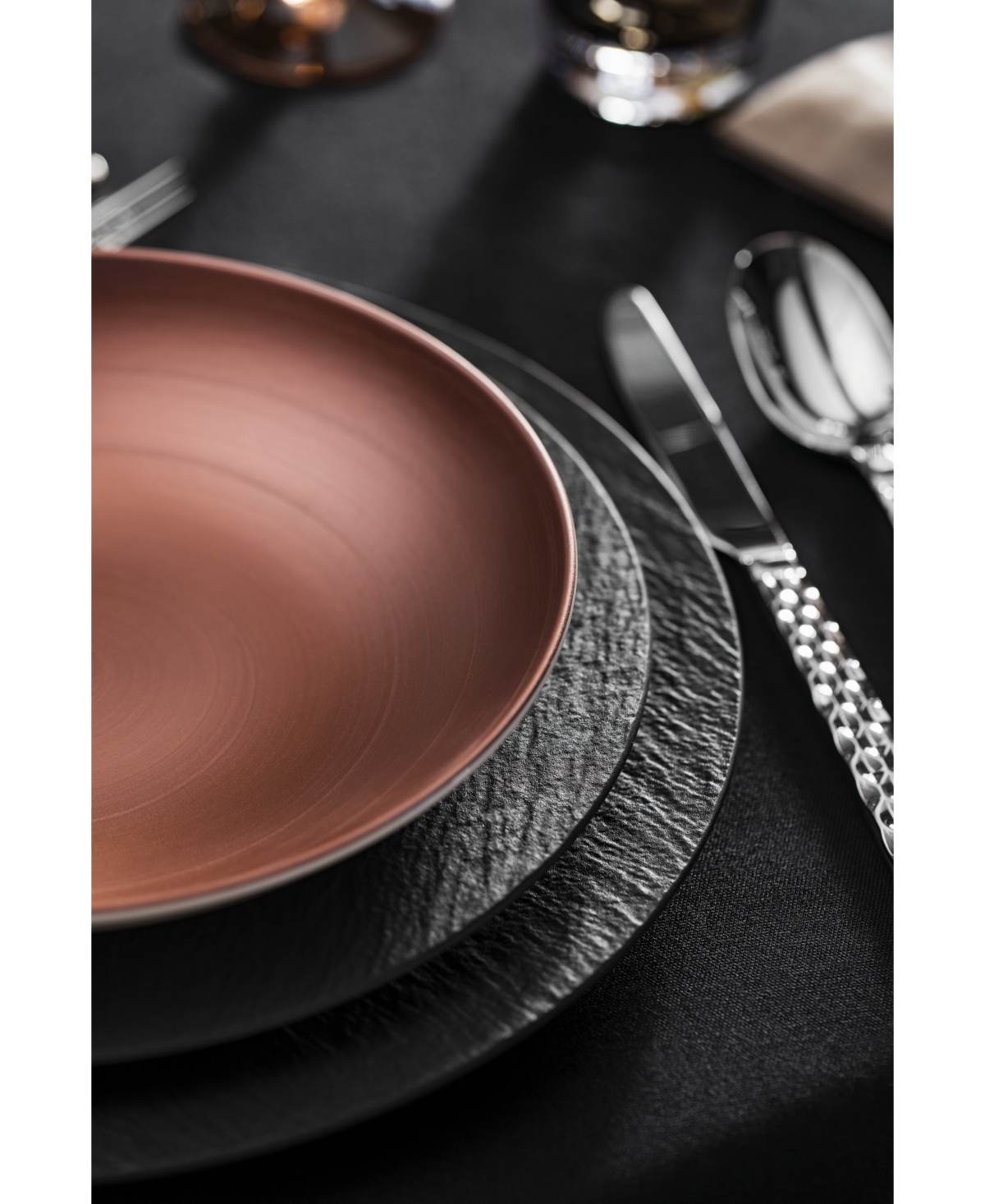 Villeroy & Boch Manufacture Glow Coupe Deep Plate