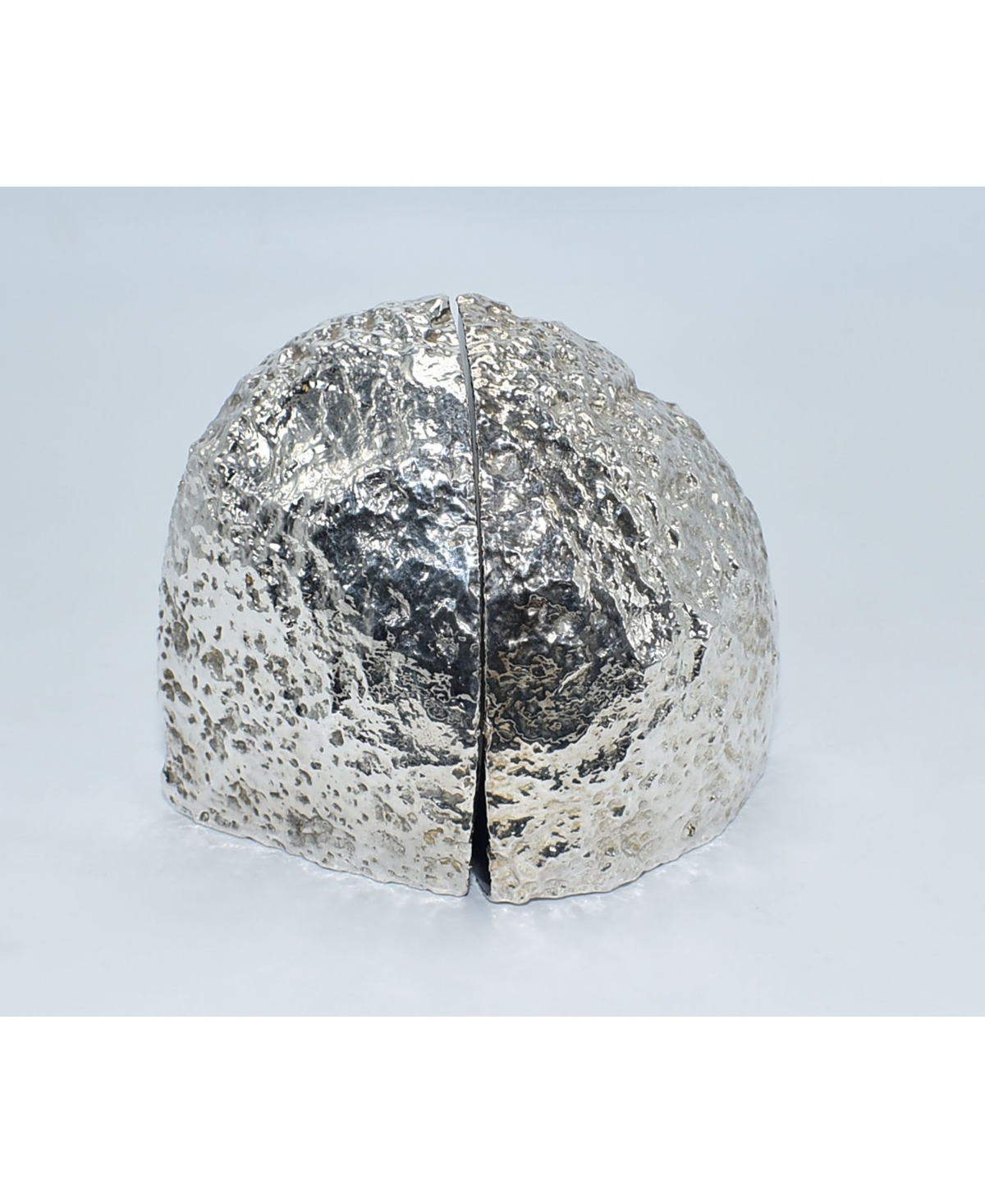 Nature's Decorations - Premium Silver-tone Trim Bookends