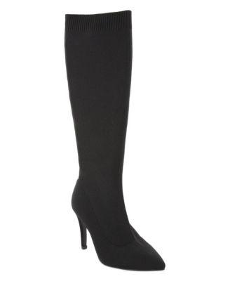 mia boots black