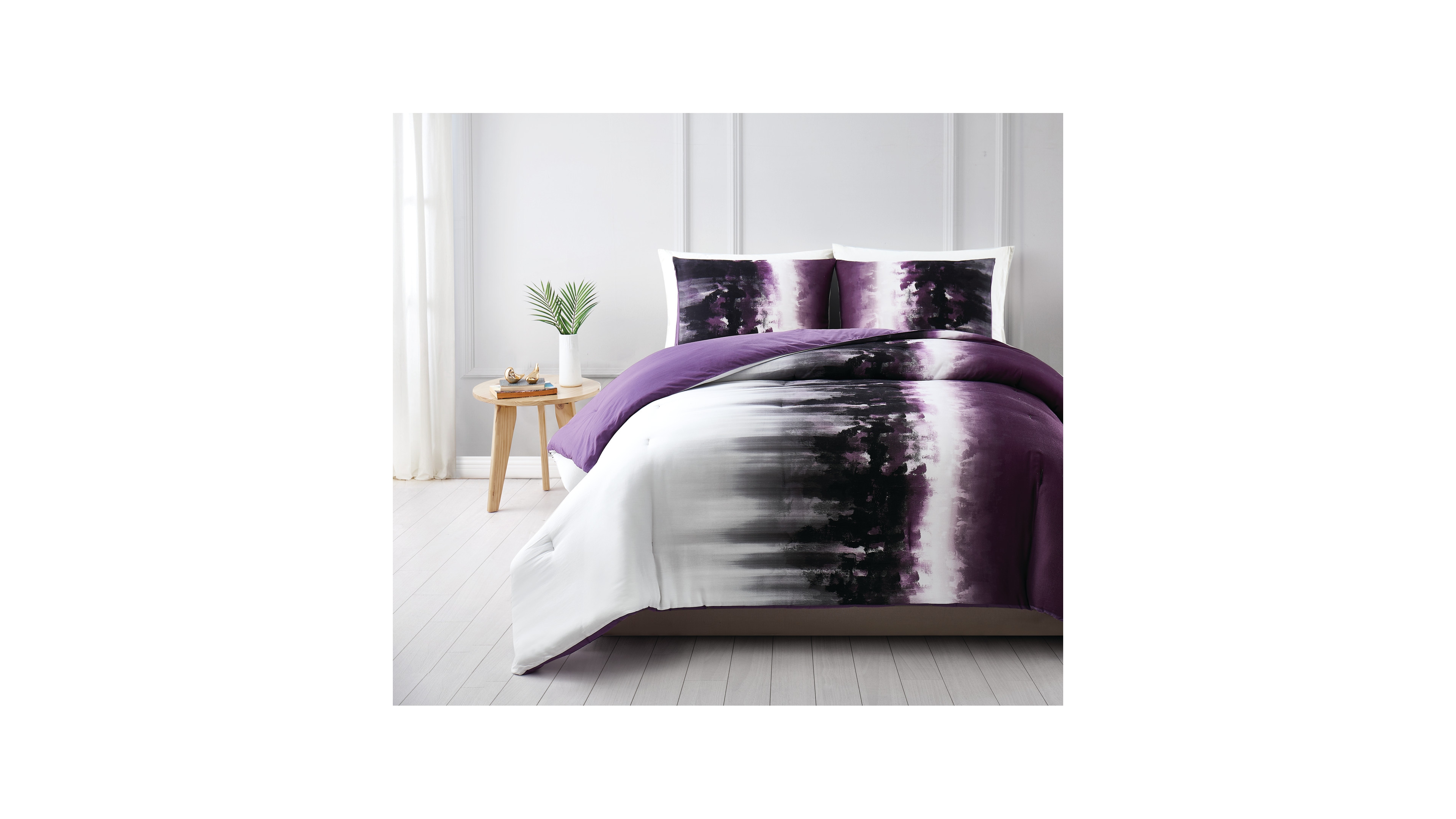 Vince Camuto Mirrea 3-Pc. Comforter Set, Full/Queen