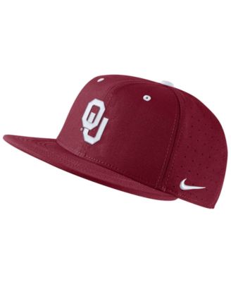 Nike - Aerobill True Fitted Baseball Cap