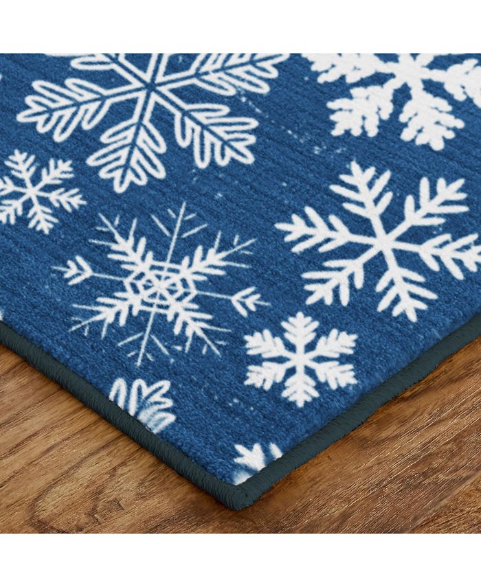 Mohawk Snowflakes Accent Rug, 30" x 50" Macy's