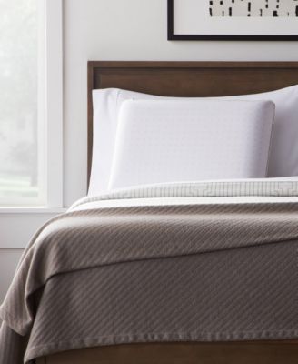 Dream Collection Coconut Aromatherapy Memory Foam Pillow, Standard