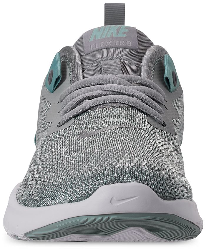 women's flex trainer 8