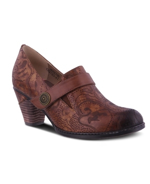 L'Artiste Women's Huekiss Laser Etched Floral Shooties Women's Shoes