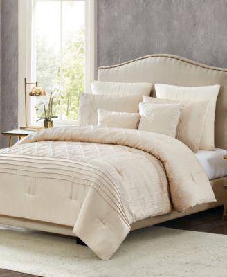 Noelle 7-Piece Queen Comforter Set