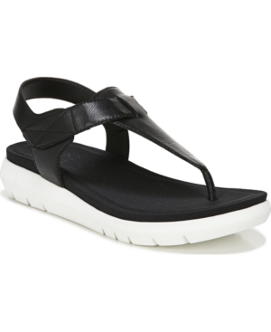 Naturalizer Lincoln Thong Sandals Women's Shoes