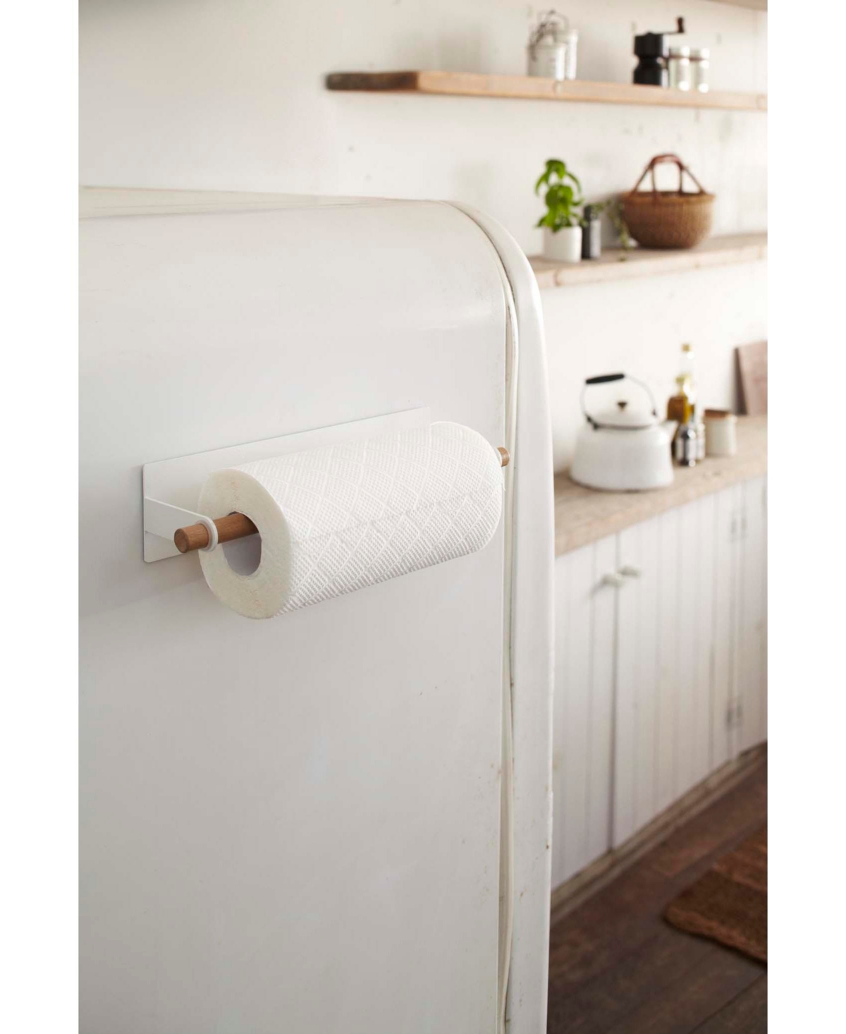 Tosca Magnetic Paper Towel Holder - White