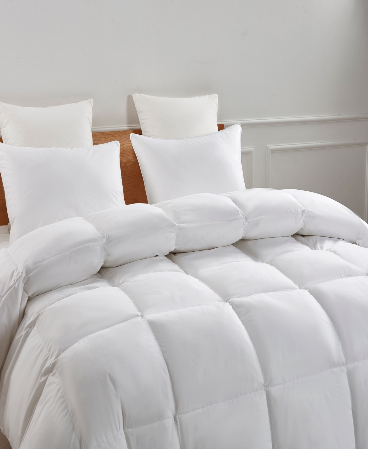 Serta White Goose Feather & Down Fiber All Season Comforter