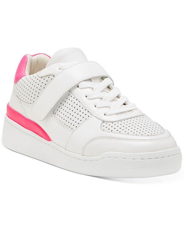 vince camuto sargita leather sneaker