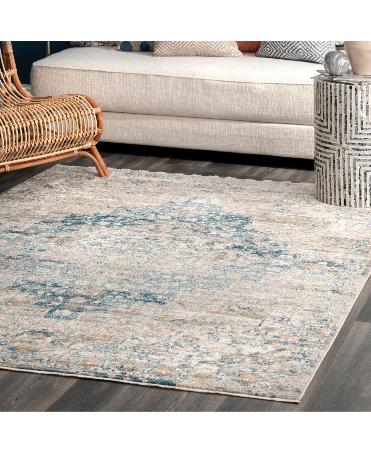 nuLoom Delicate Diana Persian Vintage-InspiredArea Rug - Blue