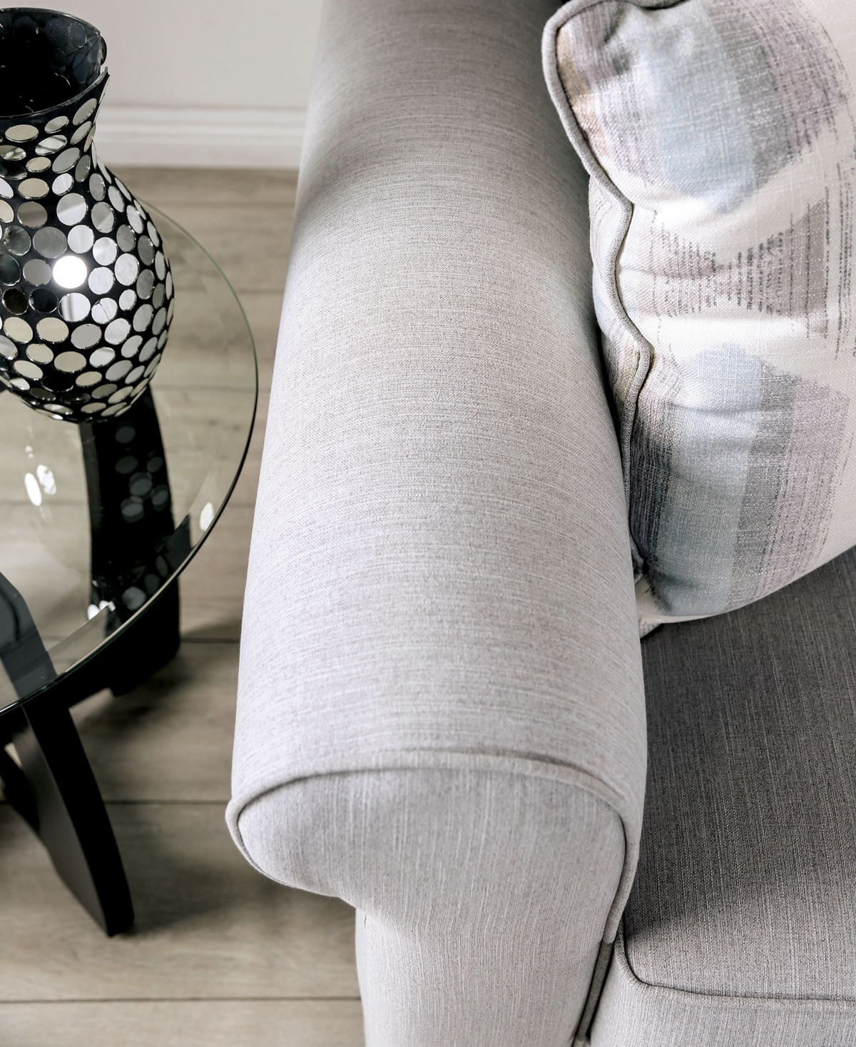 Furniture of America Cohassette Upholstered Sofa