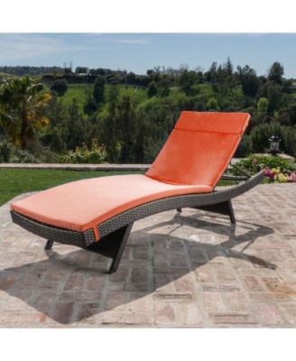 Salem Outdoor Chaise Lounge with Cushion