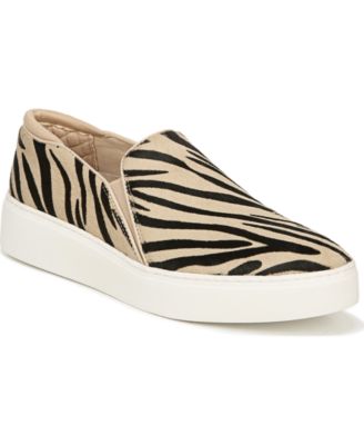dr scholl's dazed slip on sneaker