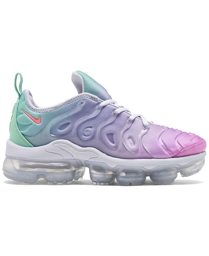 vapormax macy's