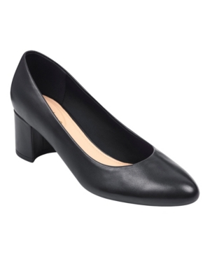 image of Easy Spirit Women-s Evolve Robin Pump Women-s Shoes