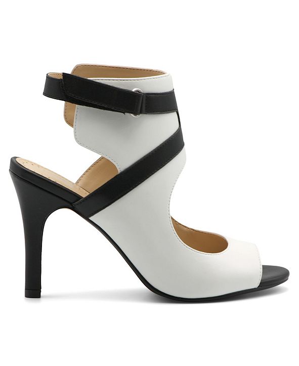 adrienne vittadini shoes amazon
