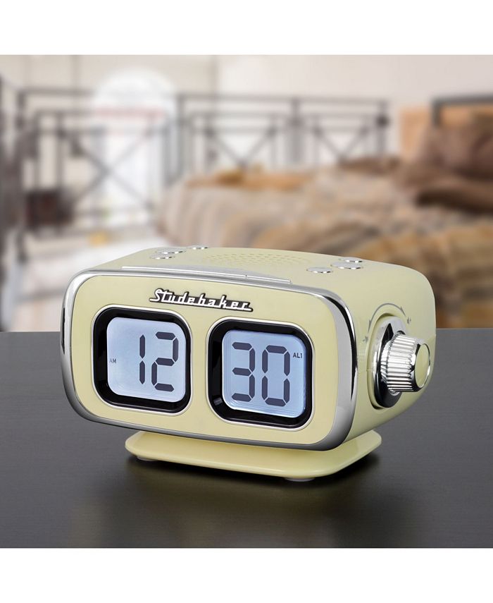Studebaker SB3500CR Roommate Retro Digital Bluetooth AM/FM Clock Radio