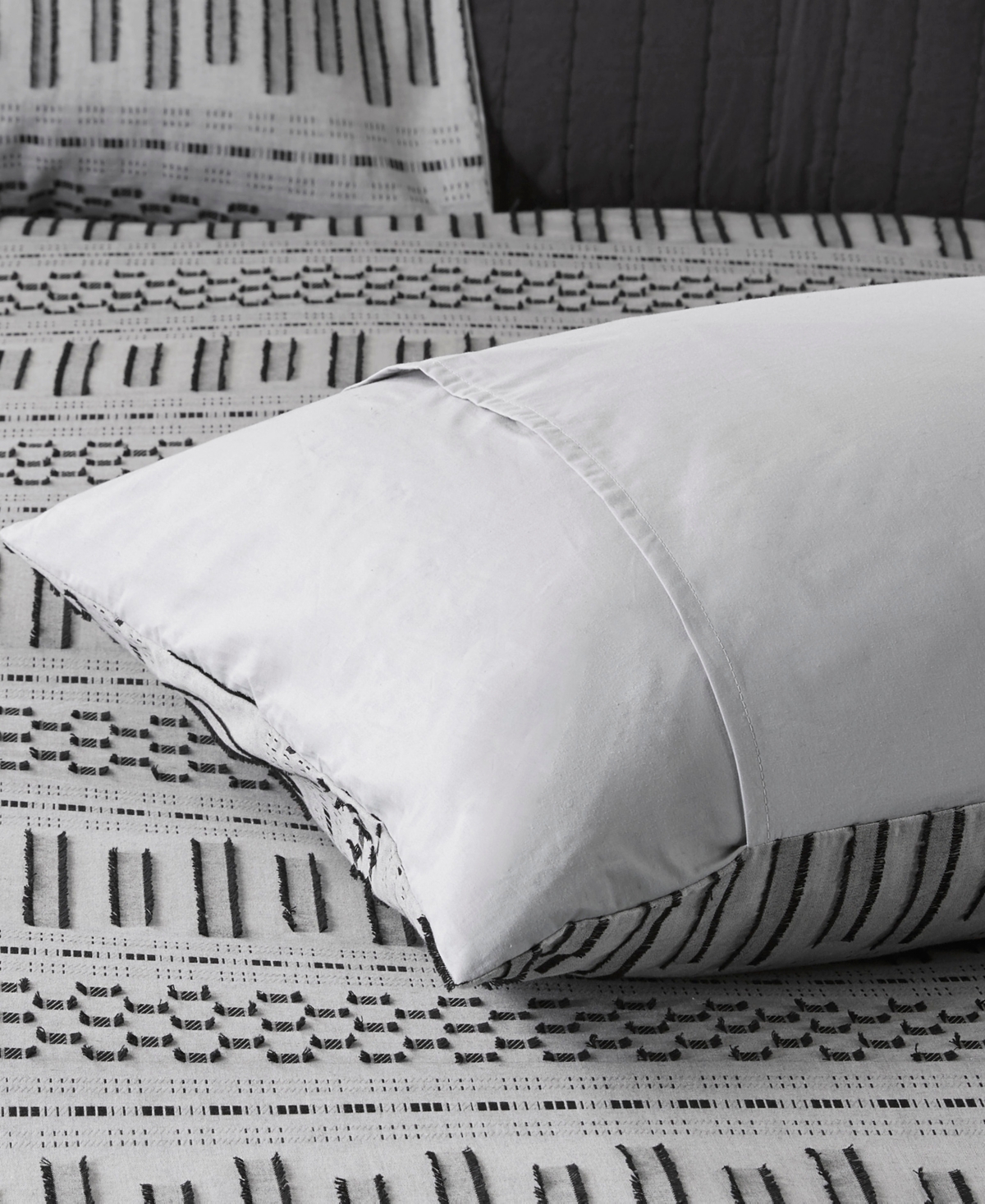 Ink+Ivy Rhea Jacquard 3-Pc. Comforter Set