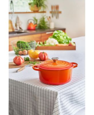 4.5-Quart Signature Enameled Cast Iron Round Dutch Oven