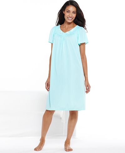 Miss Elaine Short-Sleeve Embroidered Nightgown