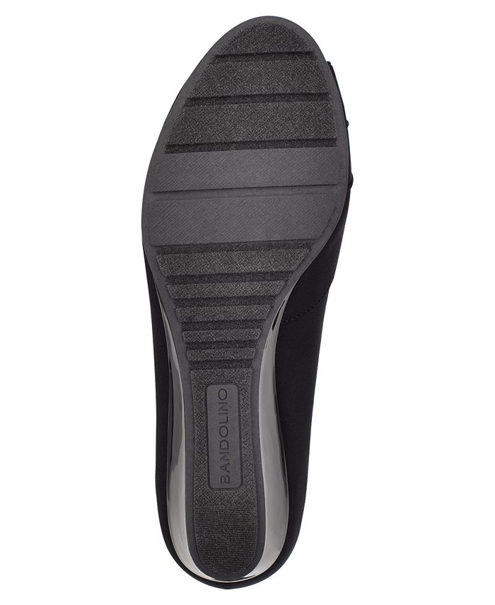bandolino caddia wedge pumps